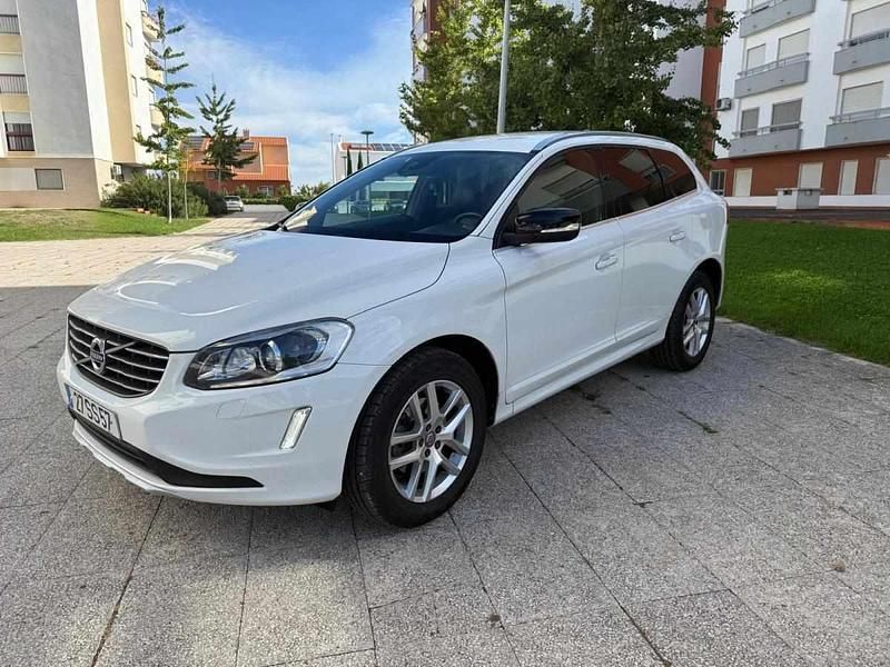 Branco Usado 2017 Volvo XC60 SUV | € 22.950 (Super Preço) - Imagem 1/4