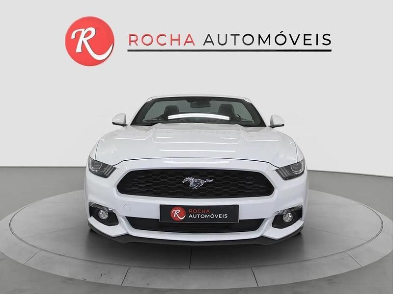 Usado Ford Mustang Convertible 317 HP (233 kW) 2016 Branco Cabrios