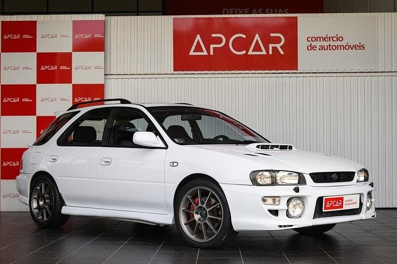 Branco Usado 1997 Subaru Impreza GT Carrinha | € 23.500 - Imagem 1/4