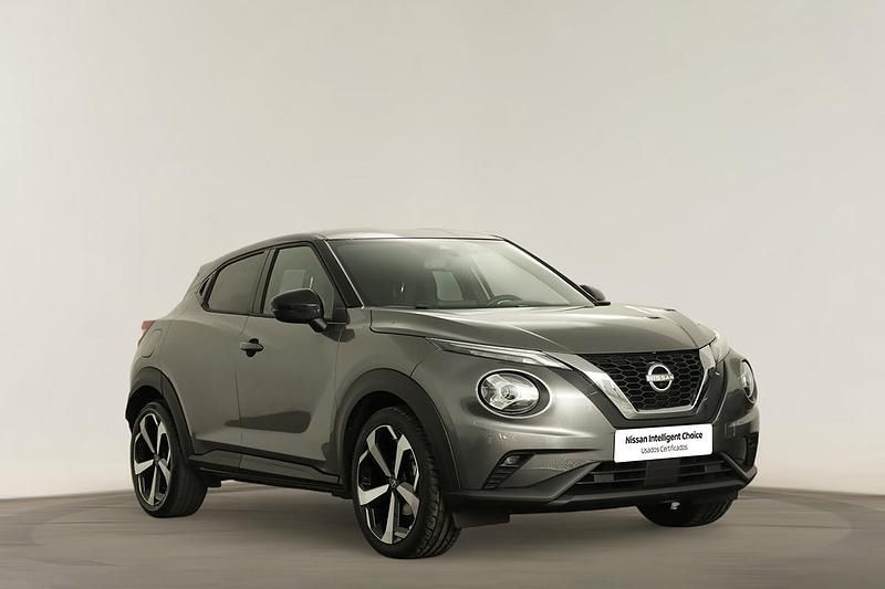 Cinzento Usado 2024 Nissan Juke Tekna SUV | € 24.190 (Caro) - Imagem 1/4
