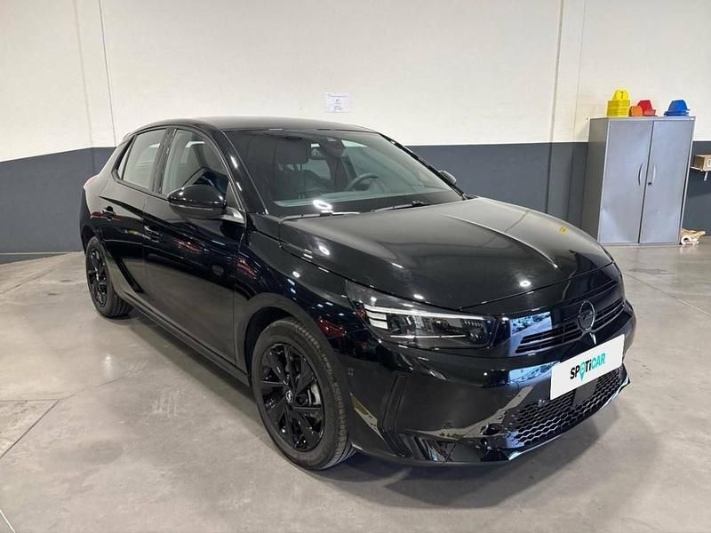 Usado Opel Corsa 100 HP (73 kW) 2025 Preto Citadino