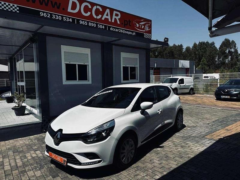 Branco Usado 2016 Renault Clio IV | € 11.450 (Preço elevado) - Imagem 1/4