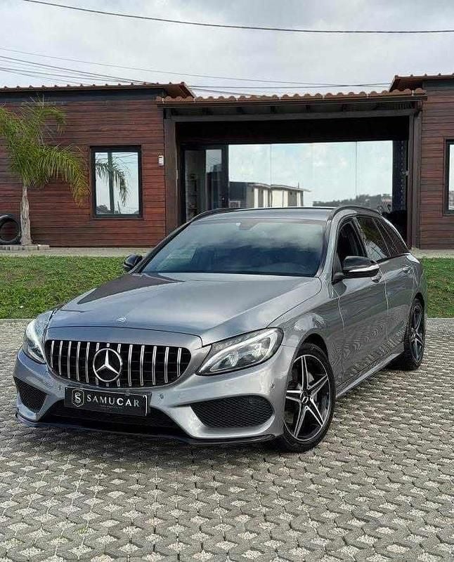 Usado Mercedes C200 AMG line 136 HP (100 kW) 2015 Cinza Carrinha