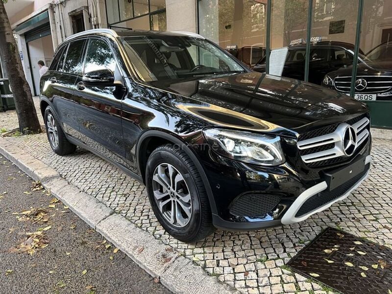Preto Usado 2018 Mercedes GLC250 SUV | € 39.500 (Bom preço) - Imagem 1/1