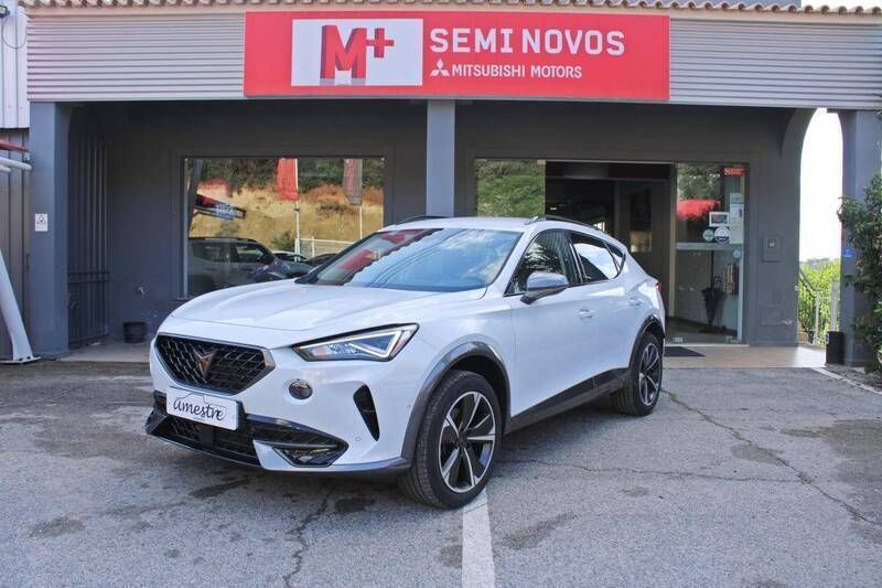 Branco Usado 2023 Cupra Formentor SUV | € 32.750 (Preço justo) - Imagem 1/4