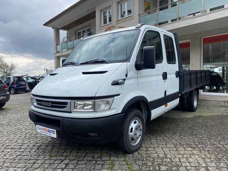 Branco Usado 2005 Iveco Daily | € 9.990 - Imagem 1/4