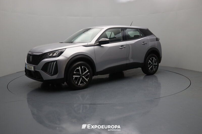 Prata Usado 2024 Peugeot 2008 Active SUV | € 20.990 (Preço justo) - Imagem 1/4