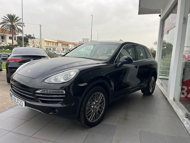 Usado Porsche Cayenne 333 HP (244 kW) 2010 Preto SUV