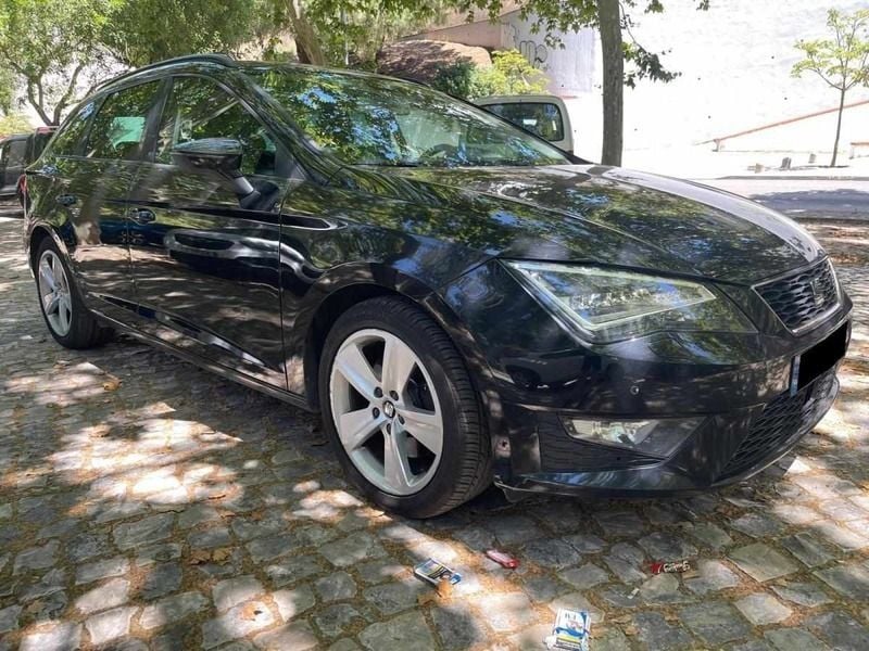 Preto Usado 2014 Seat Leon ST Carrinha | € 13.990 (Super Preço) - Imagem 1/4