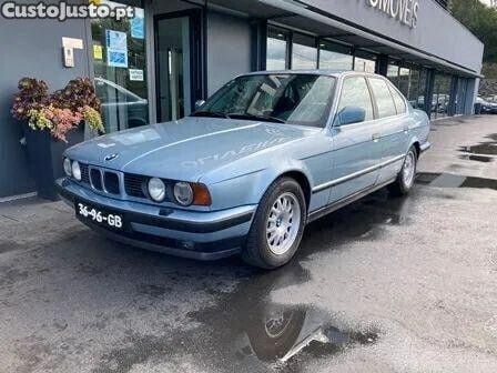 Azul Usado 1992 BMW 525 | € 4.900 - Imagem 1/1