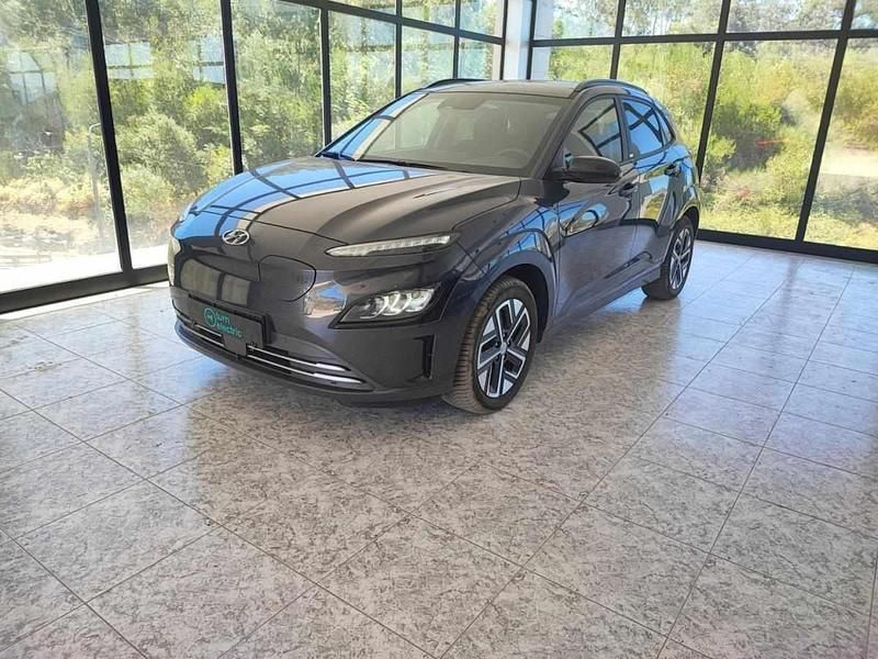 Cinzento Usado 2021 Hyundai Kauai SUV | € 22.500 (Preço justo) - Imagem 1/4