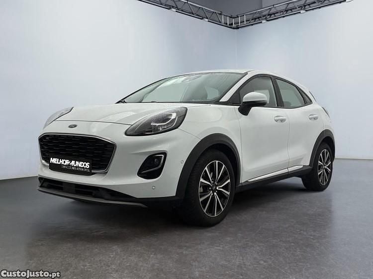 Branco Usado 2023 Ford Puma Titanium SUV | € 19.990 (Preço justo) - Imagem 1/1