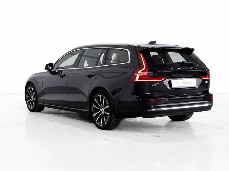 Usado Volvo V60 350 HP (257 kW) 2024 Preto Carrinha