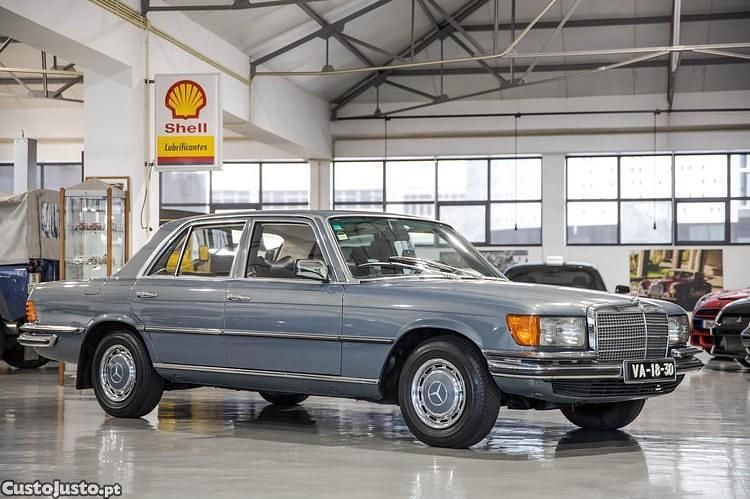 Cinza Usado 1980 Mercedes S280 Sedan | € 14.000 - Imagem 1/1