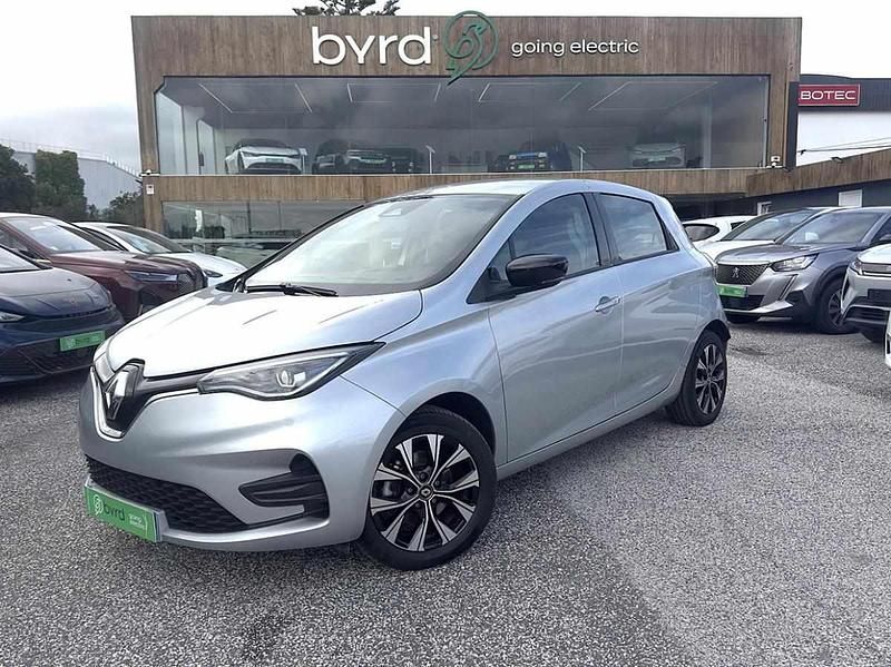 Usado Renault Zoe Evolution 79 kW (108 HP) 2022 Cinza Citadino