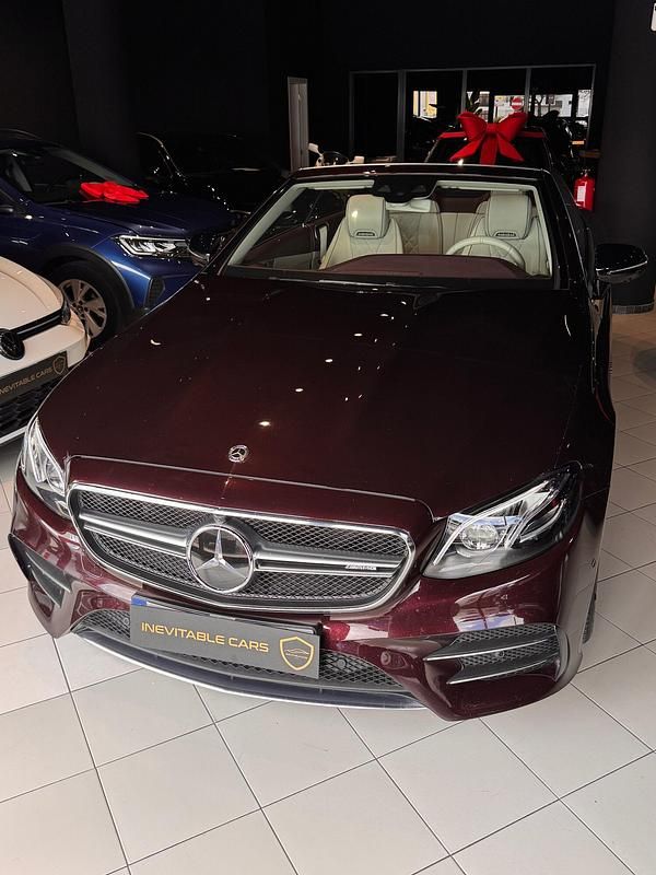 Usado Mercedes E53 AMG AMG 435 HP (319 kW) 2020 Vermelho Cabrios