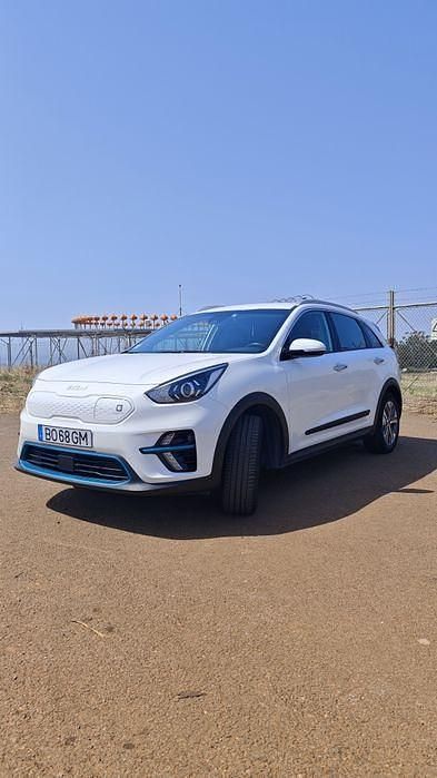 Usado 2021 Kia e-Niro SUV | € 23.500 (Preço justo) - Imagem 1/4