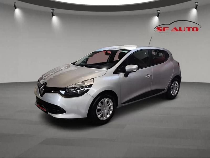Cinzento Usado 2016 Renault Clio IV Citadino | € 8.990 (Super Preço) - Imagem 1/4