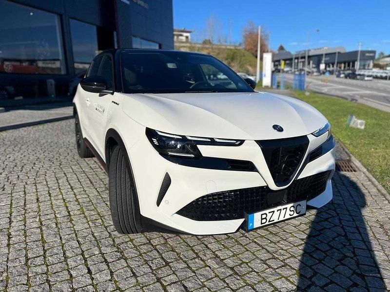 Novo Alfa Romeo Junior 114 kW (156 HP) 2025 Branco SUV