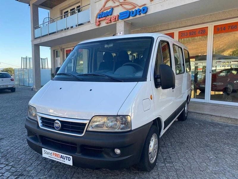 Usado Fiat Ducato 84 HP (61 kW) 2002 Branco Van