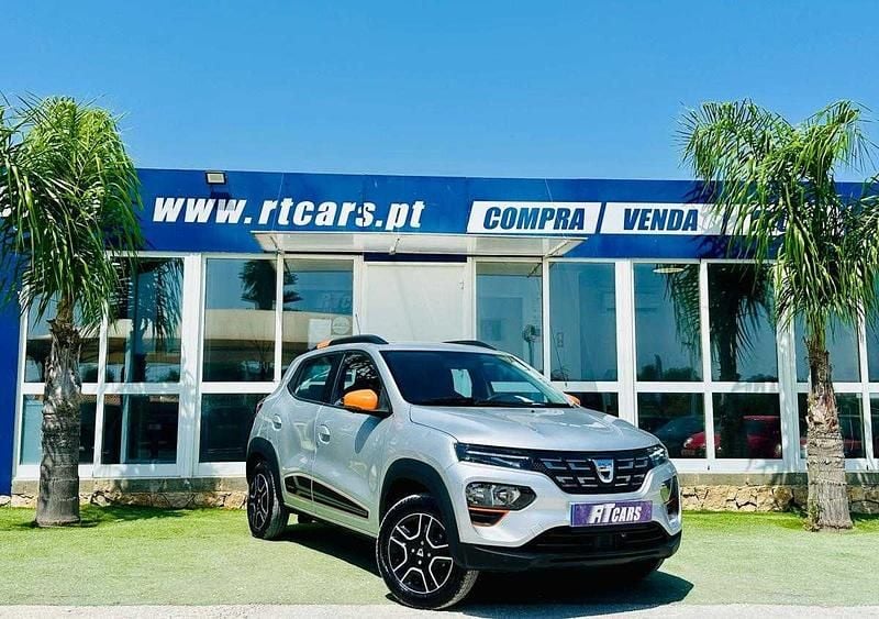 Cinza Usado 2022 Dacia Spring Comfort Plus Citadino | € 12.980 (Preço elevado) - Imagem 1/4