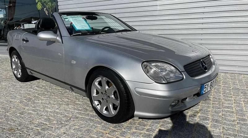 Usado Mercedes SLK200 136 HP (100 kW) 1999 Cinzento Cabrios