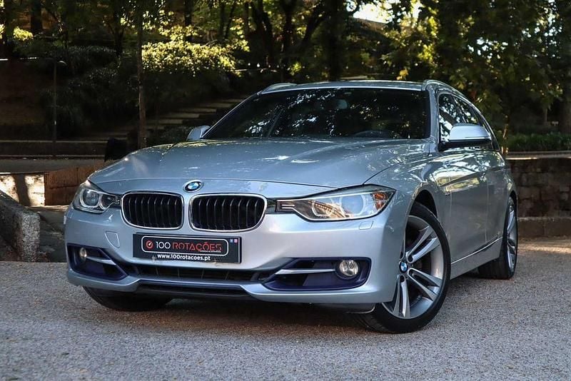 Usado 2012 BMW 330 Sport Line Carrinha | € 18.750 - Imagem 1/4