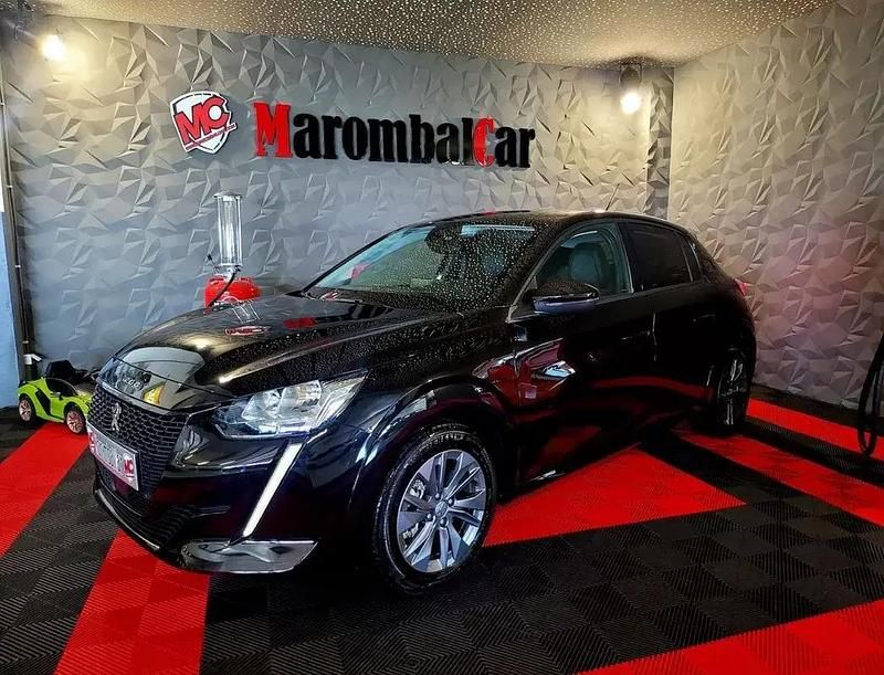 Preto Usado 2022 Peugeot e-208 Allure Citadino | € 27.500 - Imagem 1/4