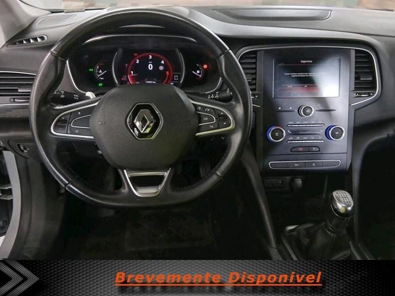 Usado Renault Mégane IV 110 HP (80 kW) 2018 Cinzento