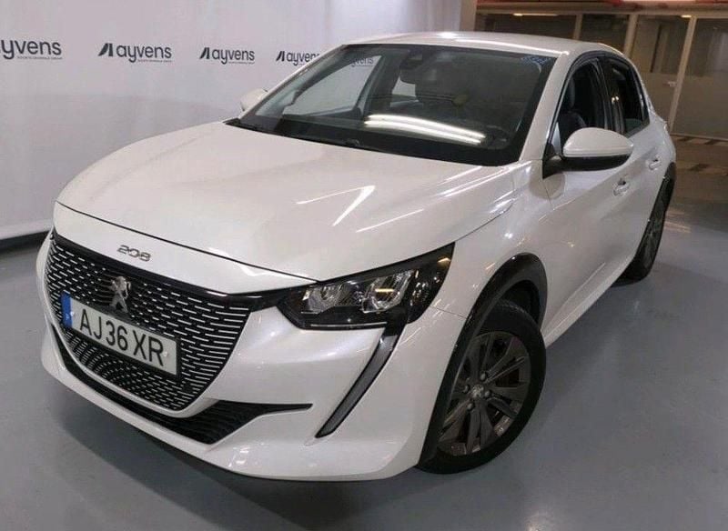 Branco Usado 2021 Peugeot e-208 Citadino | € 15.950 (Bom preço) - Imagem 1/1