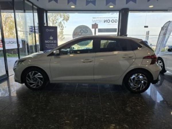 Usado Hyundai i20 Comfort 84 HP (61 kW) 2024 Cinzento Citadino