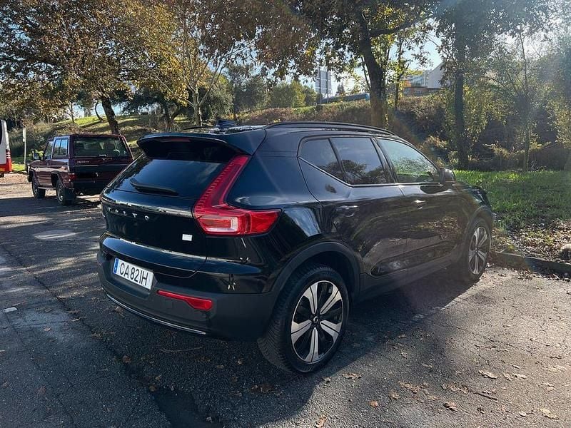 Usado Volvo XC40 Plus 169 kW (231 HP) 2022 SUV