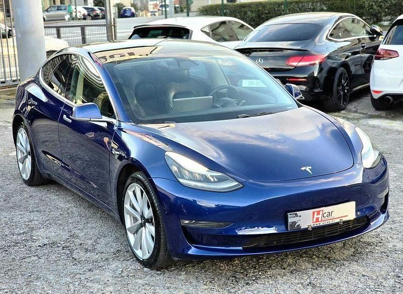 Usado Tesla Model 3 Long Range AWD 258 kW (351 HP) 2019 Sedan
