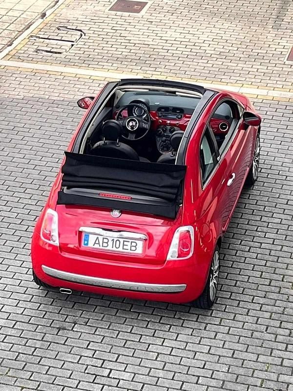 Usado Fiat 500C Lounge 69 HP (50 kW) 2014 Vermelho Cabrios