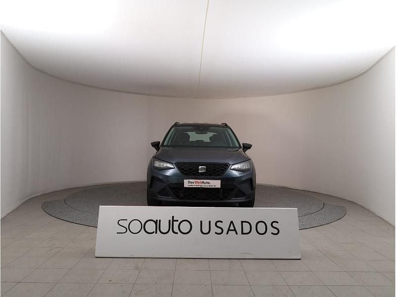 Usado Seat Arona Style 115 HP (84 kW) 2024 Cinzento escuro metalizado SUV