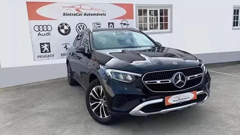 Preto Usado 2024 Mercedes GLC220 Avantgarde SUV | € 58.350 (Preço justo) - Imagem 1/4