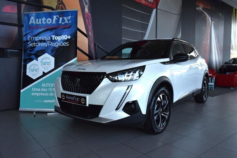 Branco Usado 2020 Peugeot 2008 GT-line SUV | € 25.800 (Caro) - Imagem 1/3