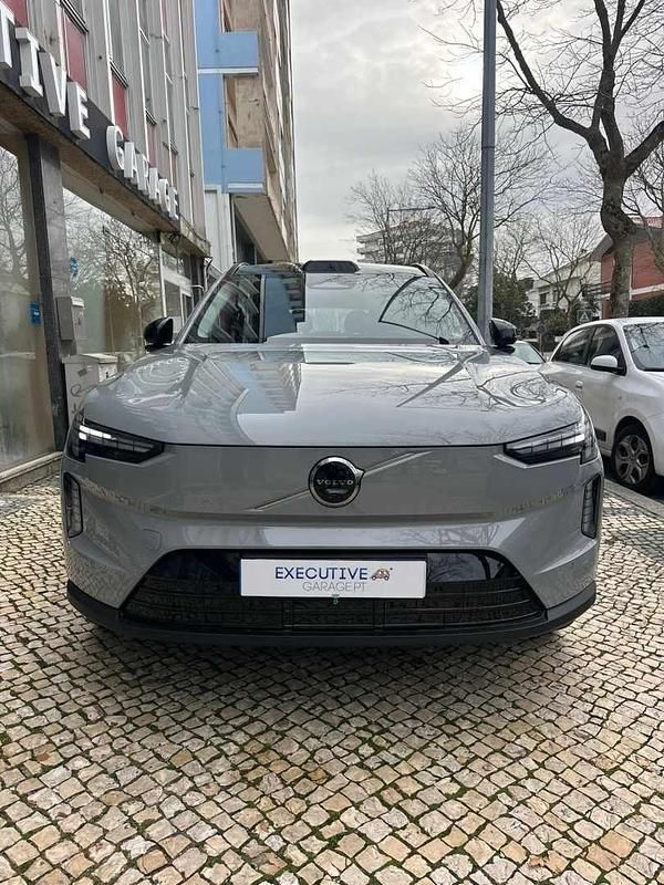 Usado Volvo EX90 205 kW (279 HP) 2025 Cinzento SUV
