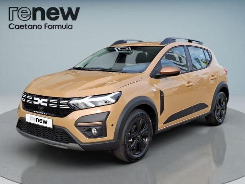 Bege Usado 2025 Dacia Sandero Extreme Citadino | € 19.500 (Preço justo) - Imagem 1/4