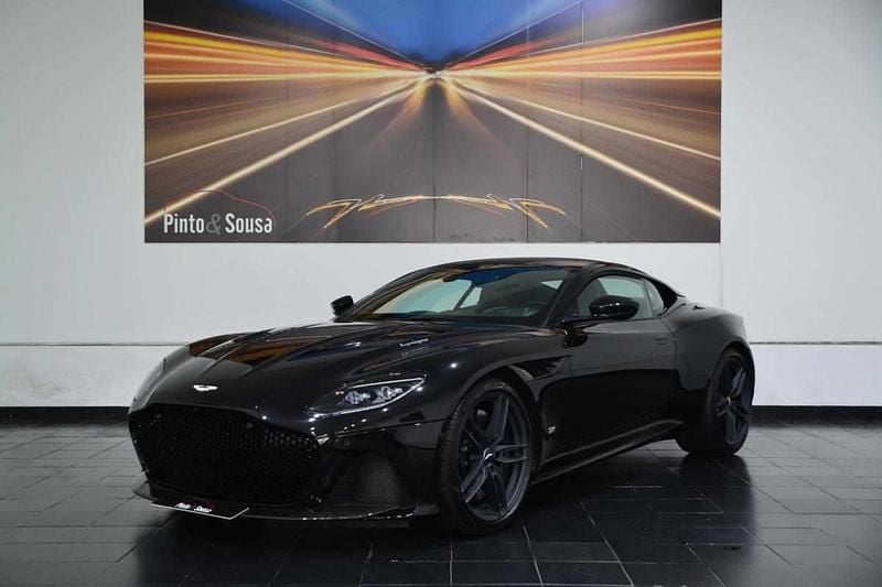Usado Aston Martin DBS 725 HP (533 kW) 2021 Preto Coupé