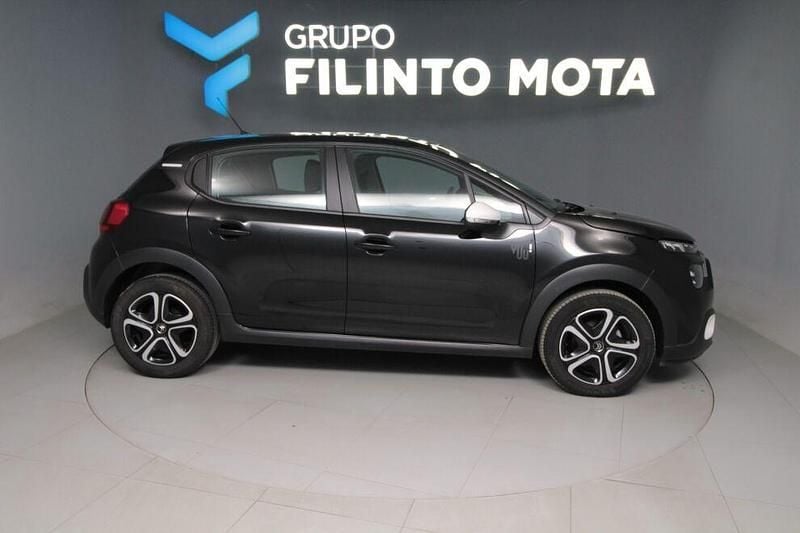 Preto Usado 2024 Citroën C3 PureTech Citadino | € 14.990 (Bom preço) - Imagem 1/4