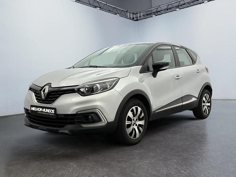 Cinza Usado 2019 Renault Captur Business SUV | € 12.990 (Super Preço) - Imagem 1/4