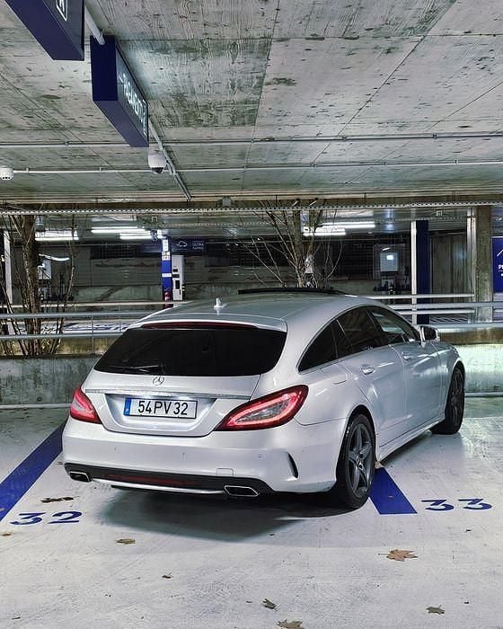 Usado 2015 Mercedes CLS250 AMG Sedan | € 24.990 - Imagem 1/4