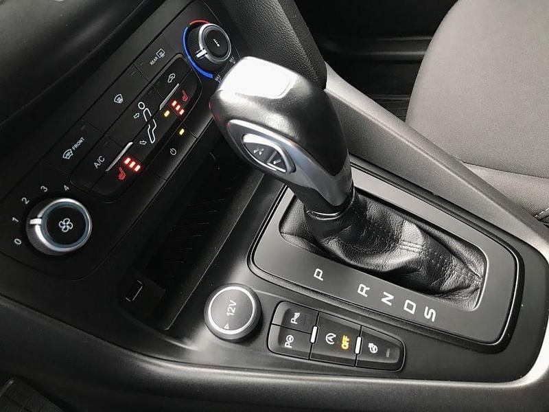 Usado 2018 Ford Focus Sedan | € 13.500 (Preço justo) - Imagem 1/4