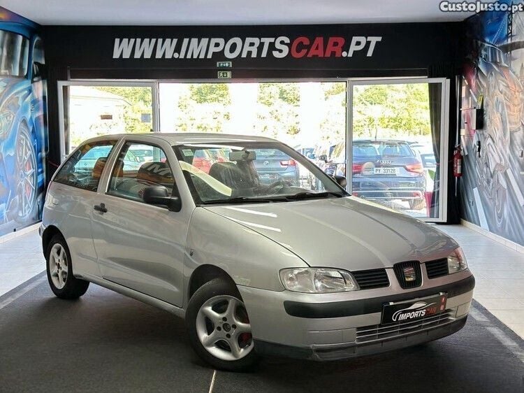 Cinza Usado 2001 Seat Ibiza | € 2.999 (Preço justo) - Imagem 1/1