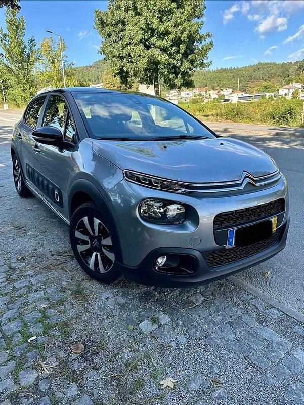 Cinzento Usado 2018 Citroën C3 Citadino | € 9.250 (Bom preço) - Imagem 1/4