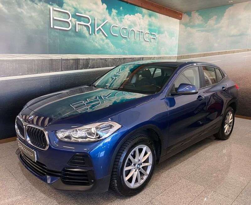 Azul Usado 2021 BMW X2 SUV | € 31.900 (Preço justo) - Imagem 1/4