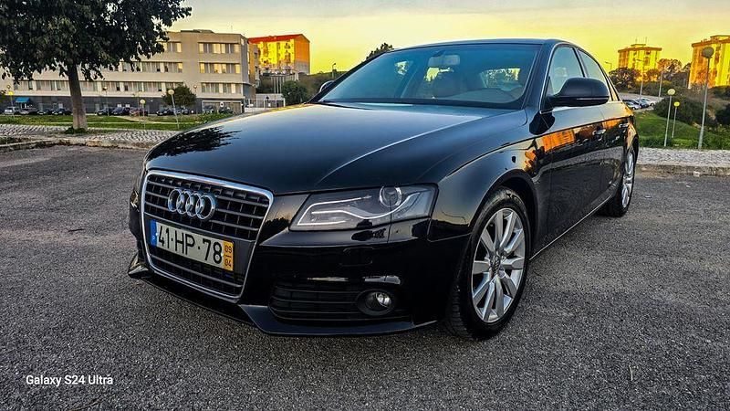 Usado 2009 Audi A4 Design Sedan | € 8.650 (Bom preço) - Imagem 1/4