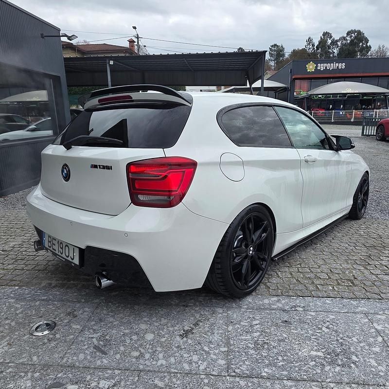 Usado BMW M135 Sport Line 320 HP (235 kW) 2014 Branco Citadino