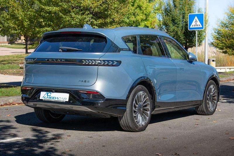 Usado Voyah Free 359 kW (489 HP) 2023 Azul SUV